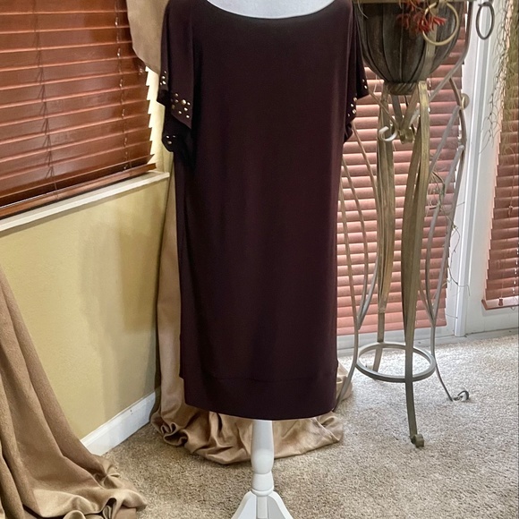 Midi dress - Picture 4 of 7